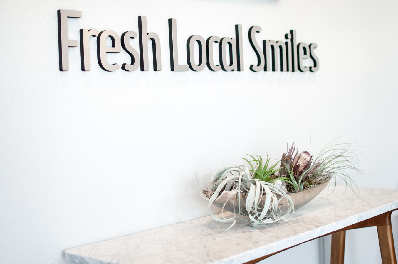 Lemon Family Dental Olympia office sign